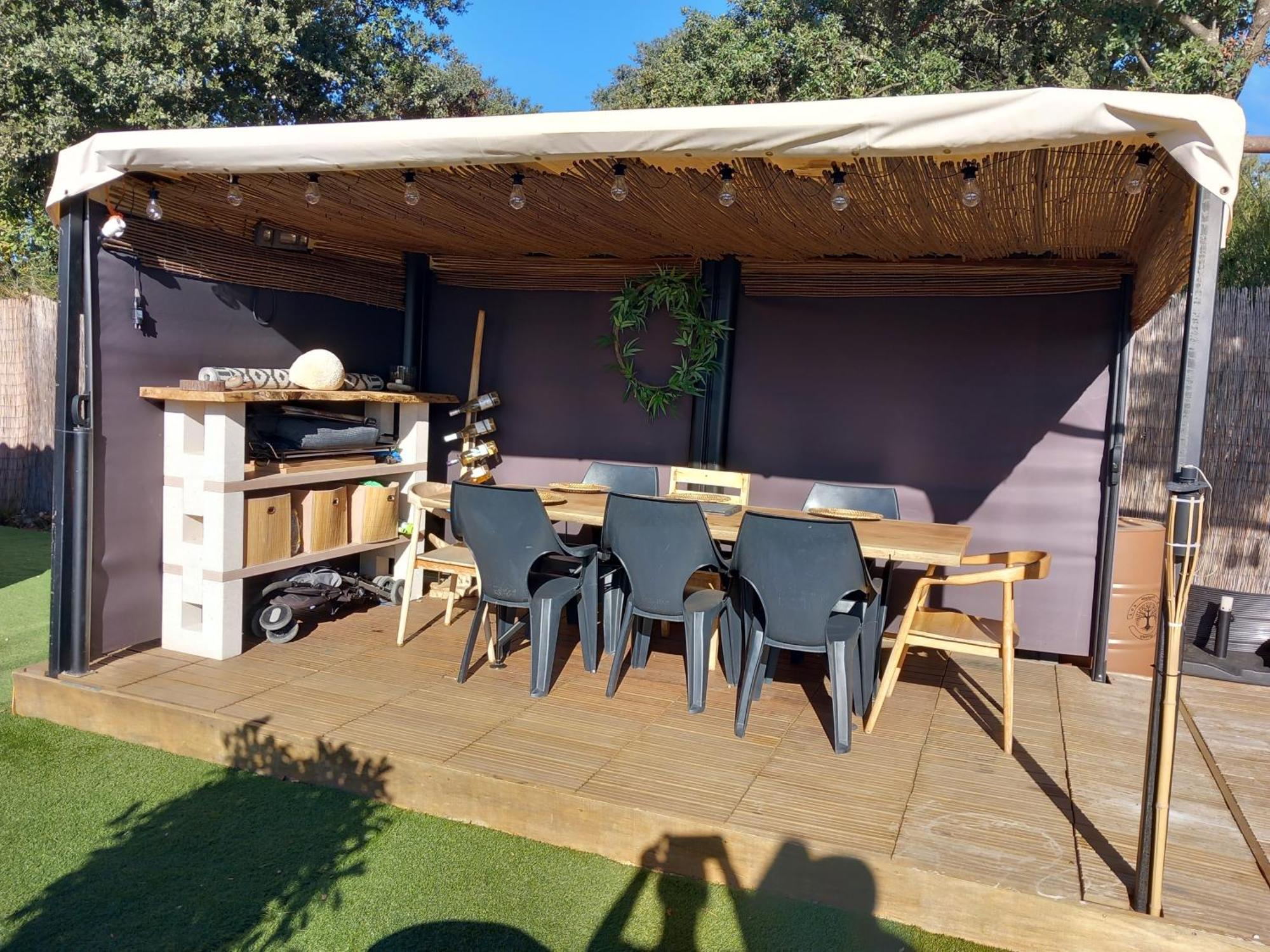 Villa 4 Chambres Avec Jacuzzi Saint-Maximin Exterior foto